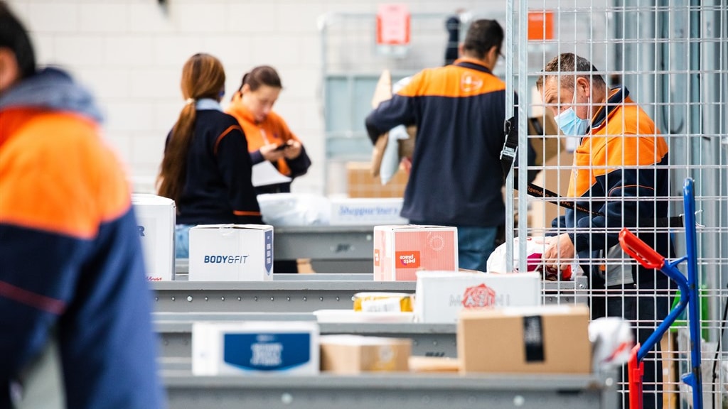 Waakhond: webwinkels moeten duidelijk zijn over levertijden