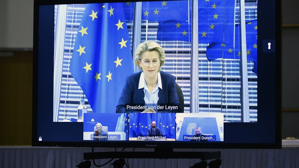 EU bereidt zich voor op noodbegroting, buigt niet voor Hongarije en Polen