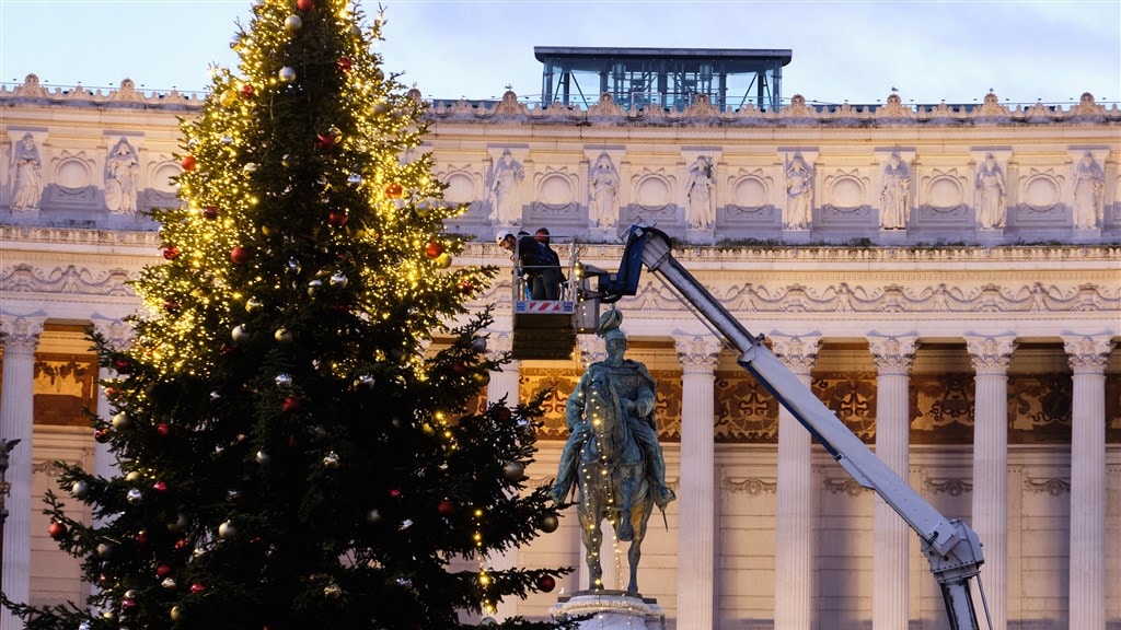 Spanje soepel met kerst, Italië streng: Domenico (26) mag de stad niet uit