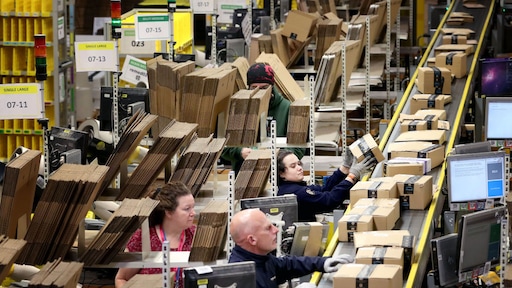 Online koopwoede zorgt voor karton-tsunami bij afvalbedrijven