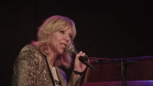 Kijkers Volle Toeren overladen Claudia de Breij met complimenten