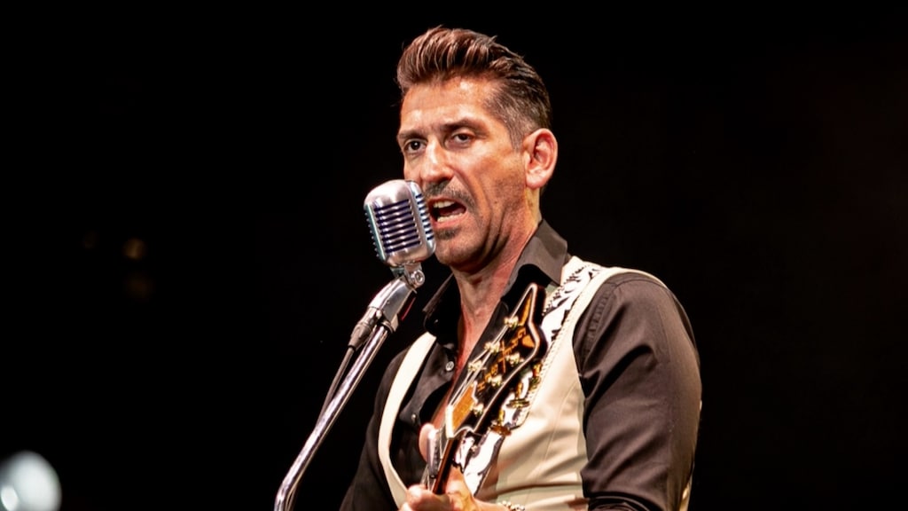 Danny Vera kan 'niet geloven' dat hij op 1 staat in Top 2000