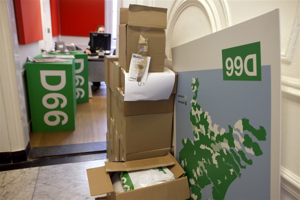 'D66 verzwijgt grensoverschrijdend gedrag prominent partijlid'