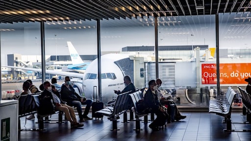 Deel reizigers heeft negatieve coronatest nodig bij aankomst Nederland