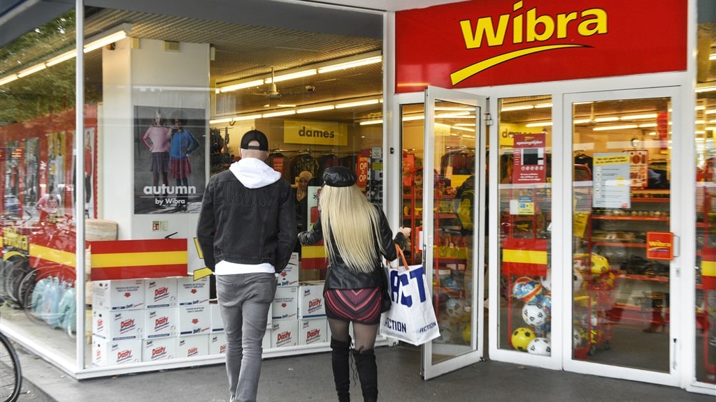 Kledingketen Wibra wil ondanks verbod weer open, personeel ongerust