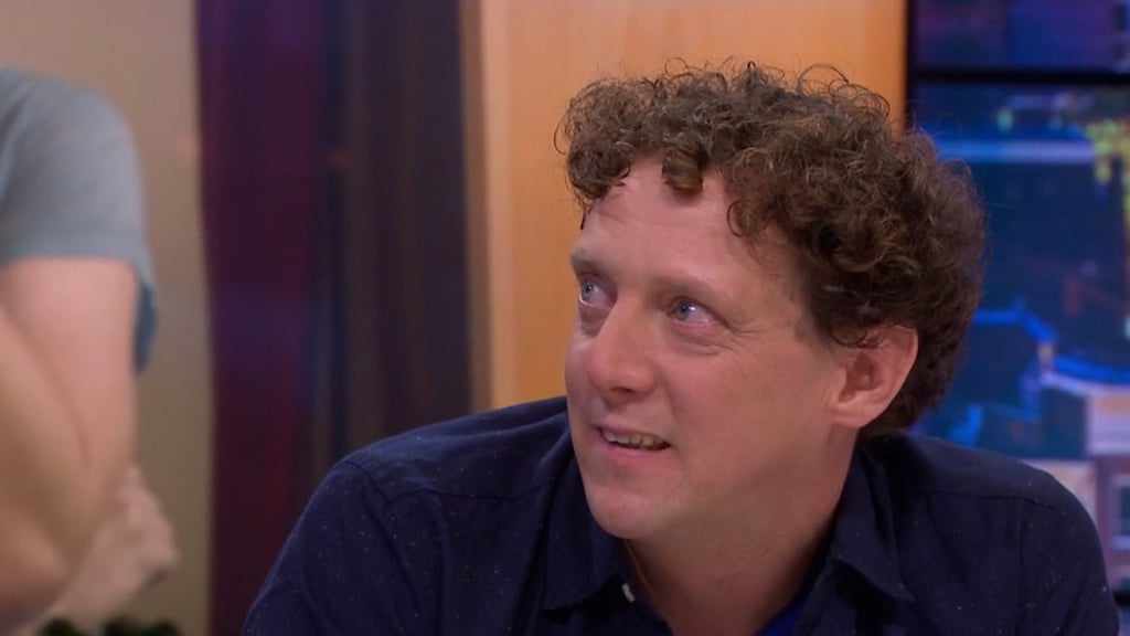 Kijkers zien geëmotioneerde Jochem Myjer in Beau