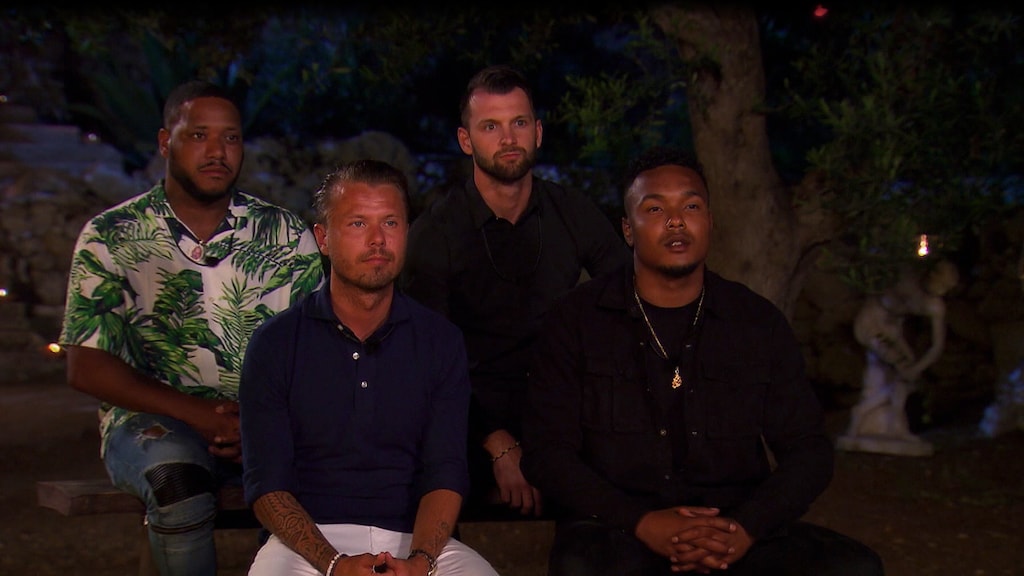 Eerste kampvuur zorgt voor emoties bij Temptation-mannen