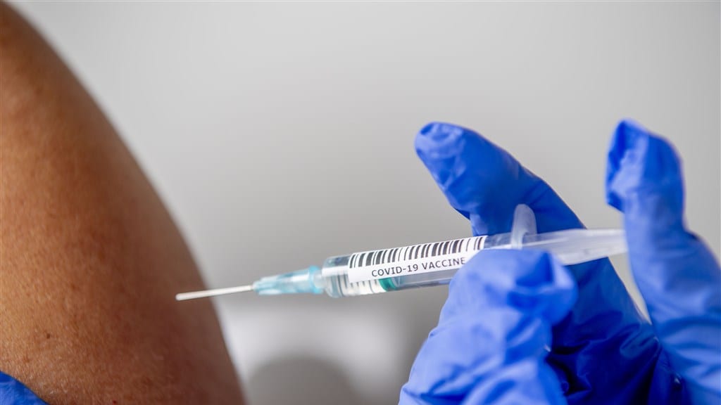 Kan ik anderen besmetten als ik ben ingeënt en andere vaccinvragen