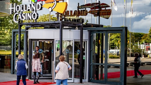 Ondanks 55,8 miljoen aan staatssteun gedwongen ontslagen bij Holland Casino