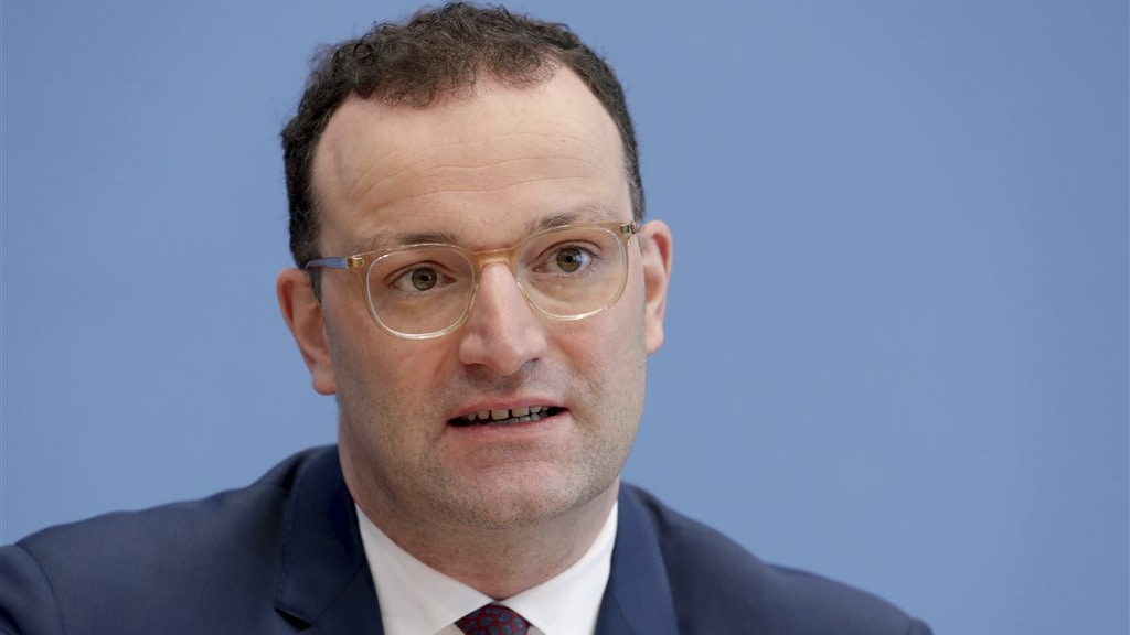 Minister van Gezondheid Jens Spahn is de populairste politicus.