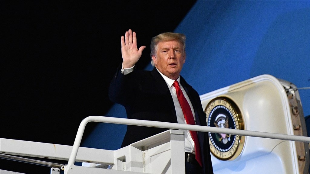 Facebook schorst account president Trump voor onbepaalde tijd