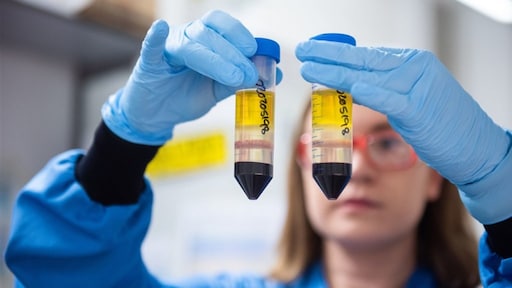 Wéér een studie over AstraZeneca, nu met 79 procent effectiviteit