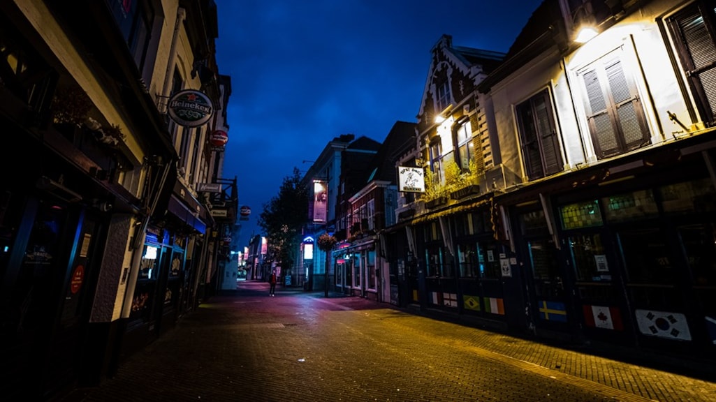 Deze landen hadden al een avondklok: 'Alle leuke dingen worden moeilijker, dat is de bedoeling'