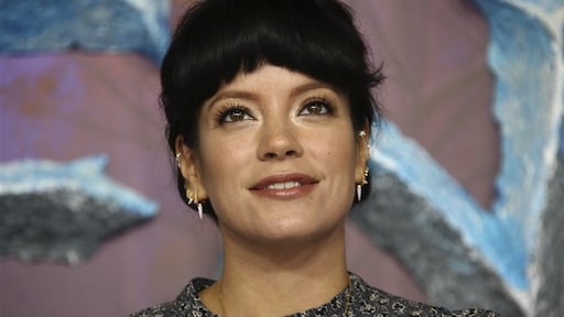 Lily Allen geeft verwaarlozen dochters toe
