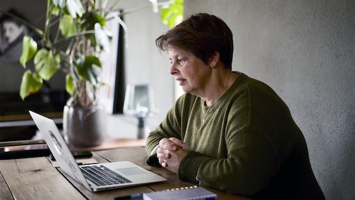 Thuiswerkplek mag wat kosten: een op vijf kocht voor 2000 euro aan spullen