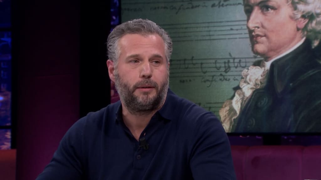 Tijl Beckand over Slimste Mens-kritiek: 'Ik speelde blufpoker'