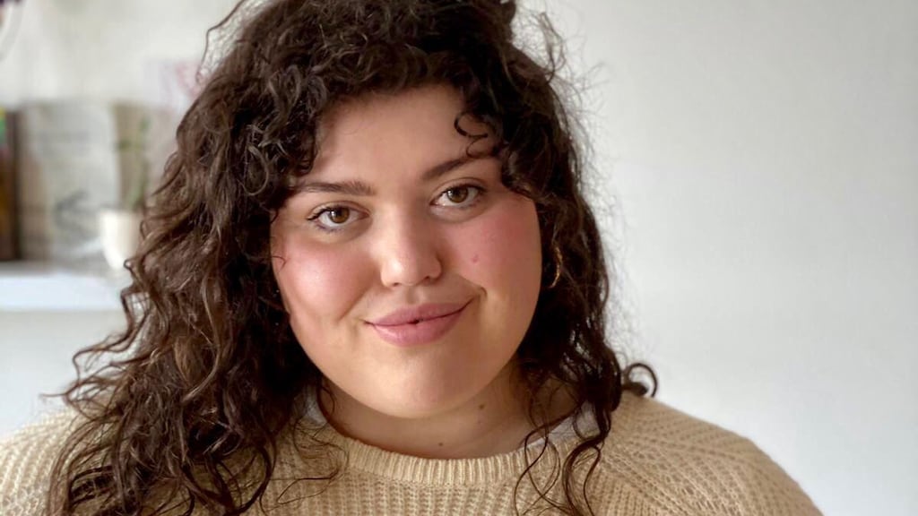 Datingapp doet bodyshamers in de ban: 'Een goed begin'