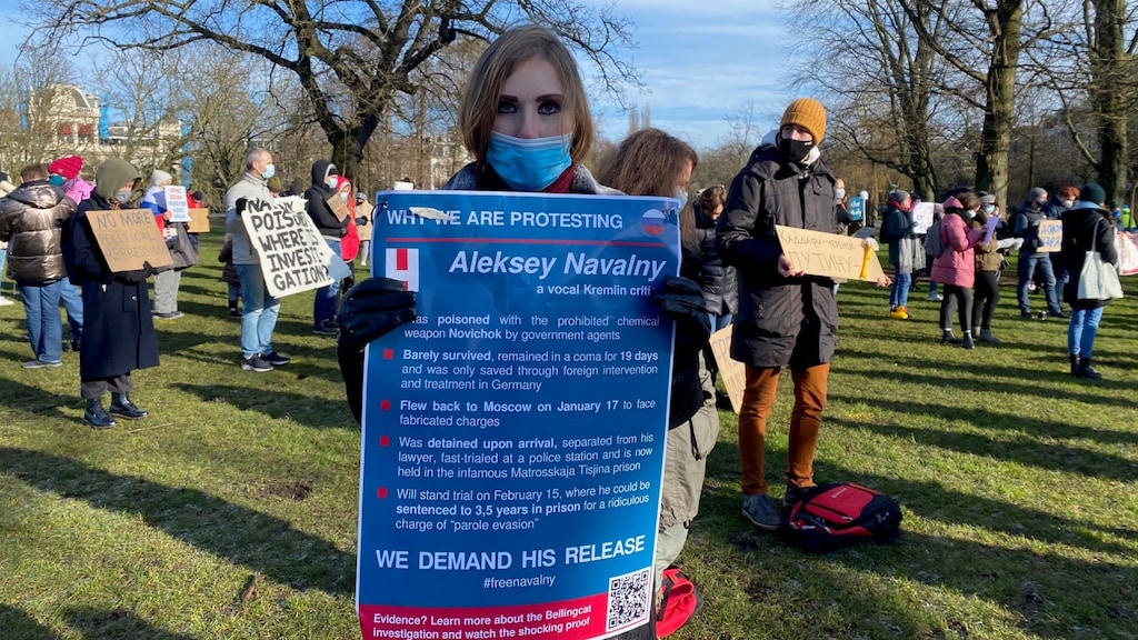 De 28-jarige Anna deed in haar thuisland vaak mee aan protesten.