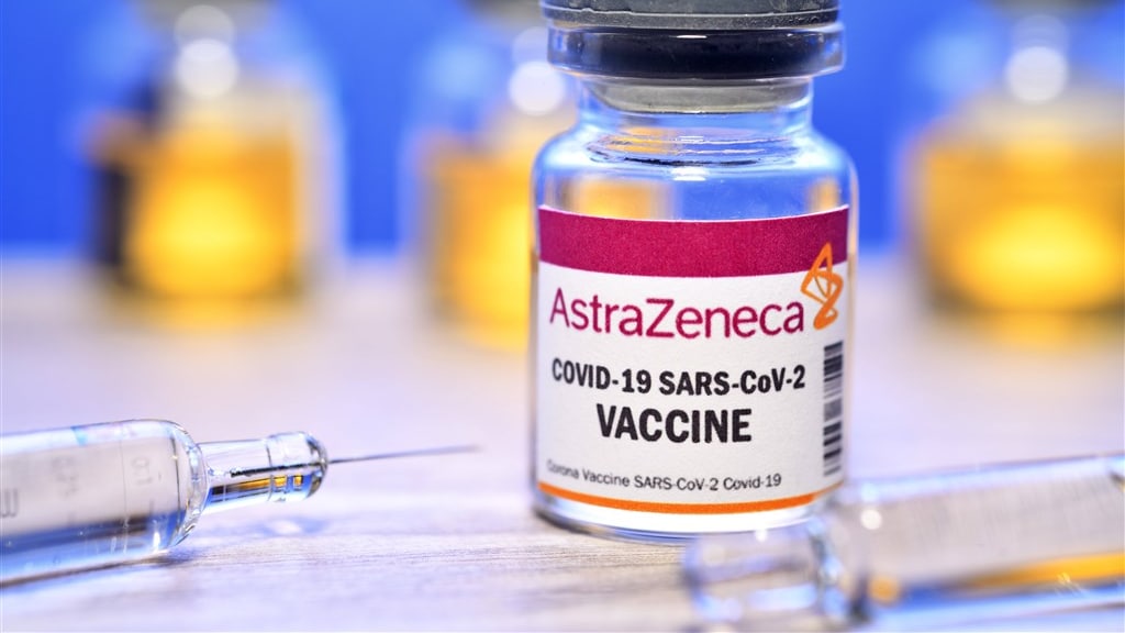 Wie krijgt het AstraZeneca-vaccin? Overal in Europa doen ze iets anders