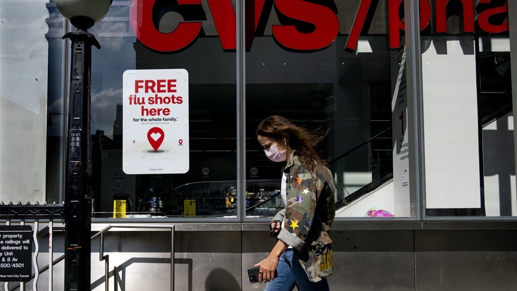 Bij de Amerikaanse apotheek kun je terecht voor een griep- en coronaprik.