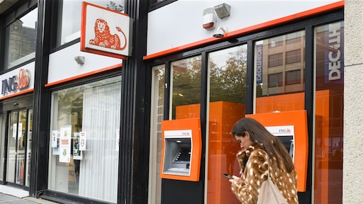 Winst ING hoger dan gedacht; zet minder opzij voor slechte leningen