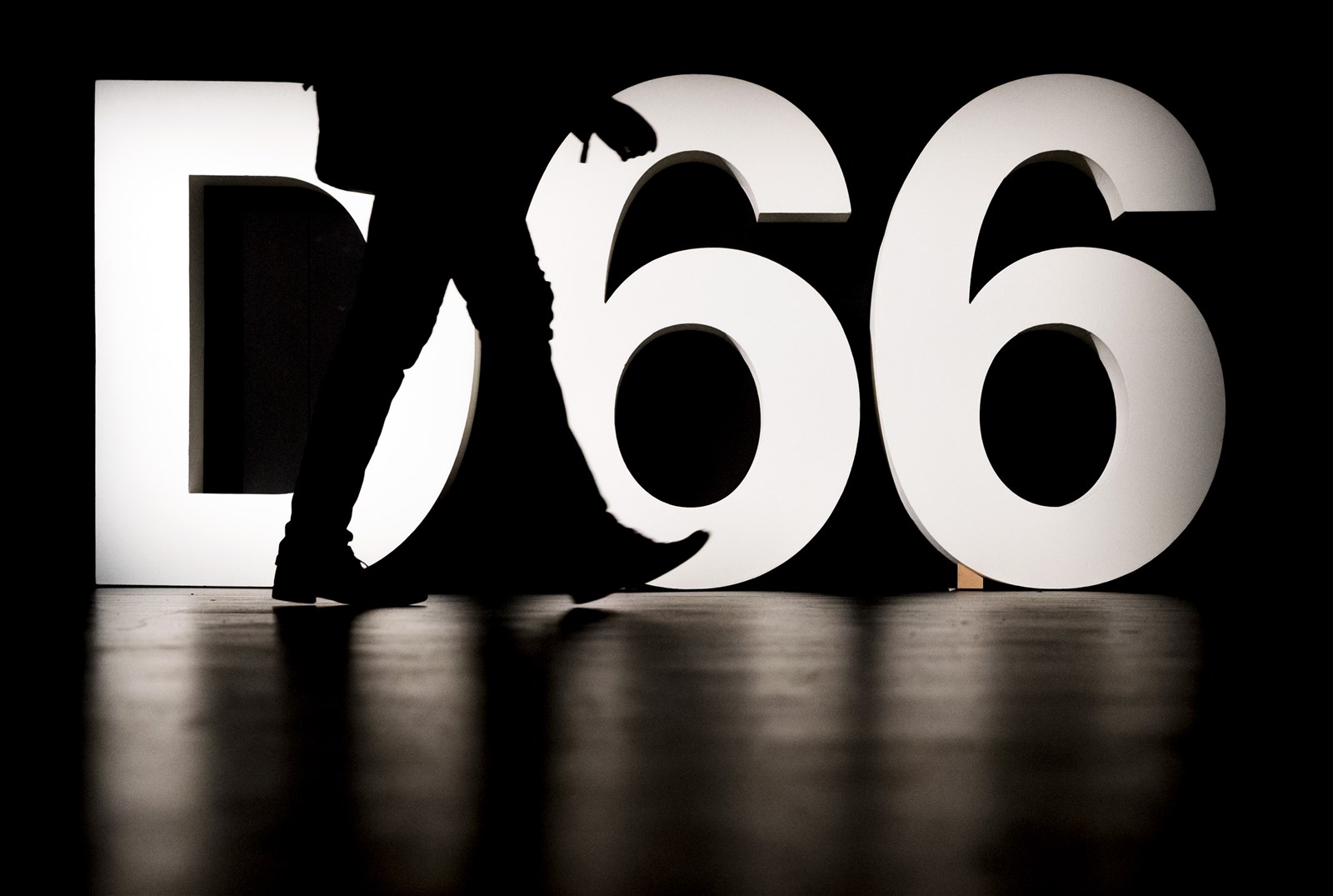 MeToo-onderzoek invloedrijke  D66'er: geen sprake van seksuele intimidatie