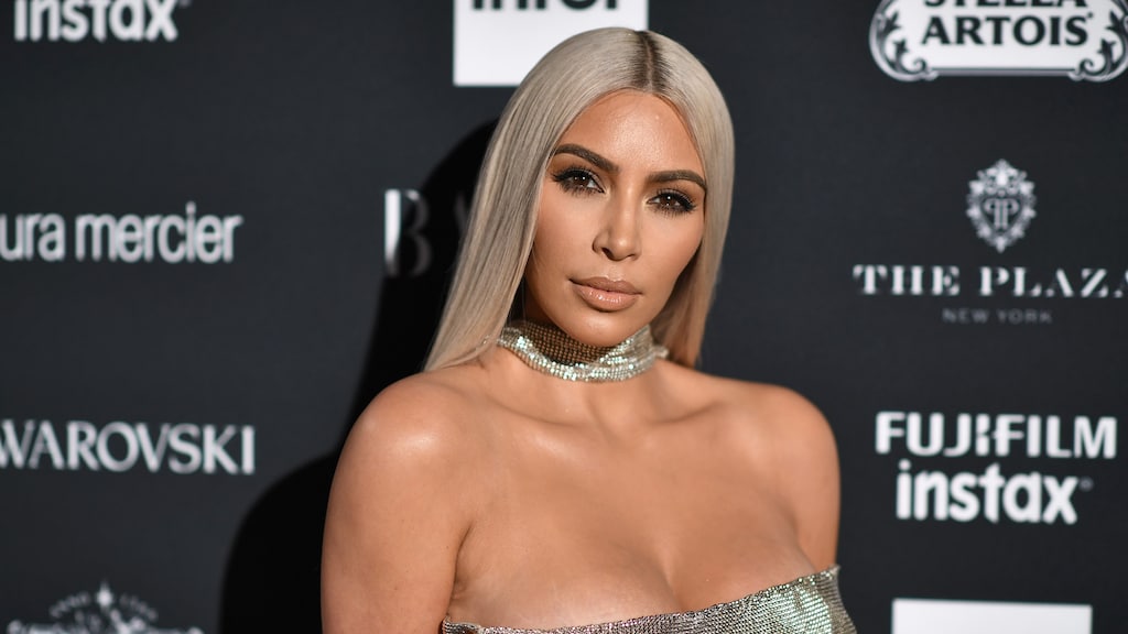 Stalker Kim Kardashian krijgt straatverbod, eindelijk rust