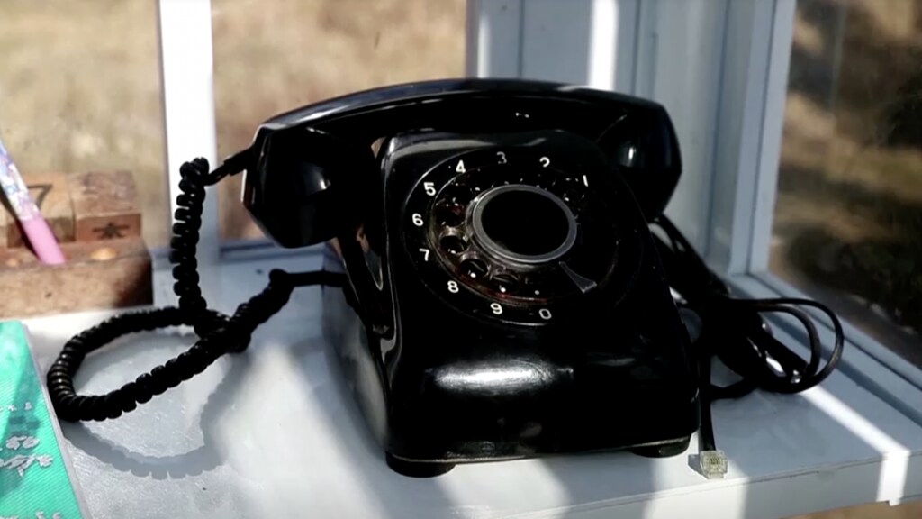 Telefoon waarmee nabestaanden bellen.