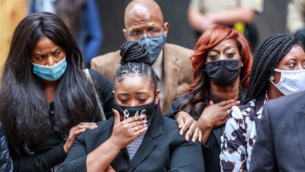 Familie bij arrestatie omgekomen George Floyd krijgt 27 miljoen