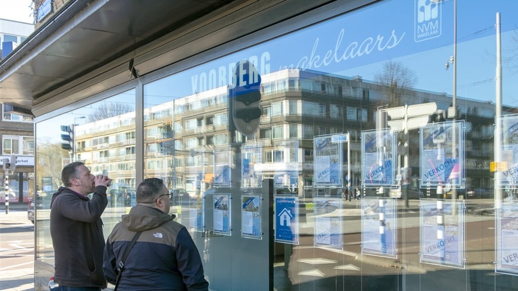 Huizenprijzen stijgen dit jaar veel sneller dan verwacht, denkt Rabobank