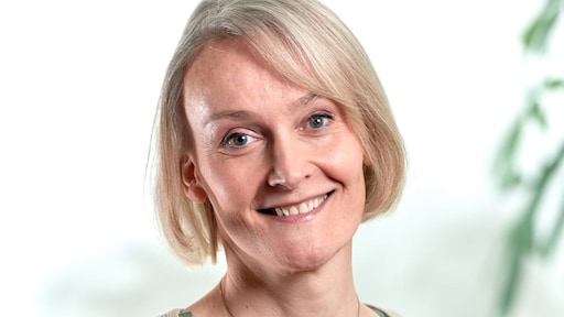 Lisa (D66) eerste transgender persoon in Kamer: 'Belangrijk en historisch'