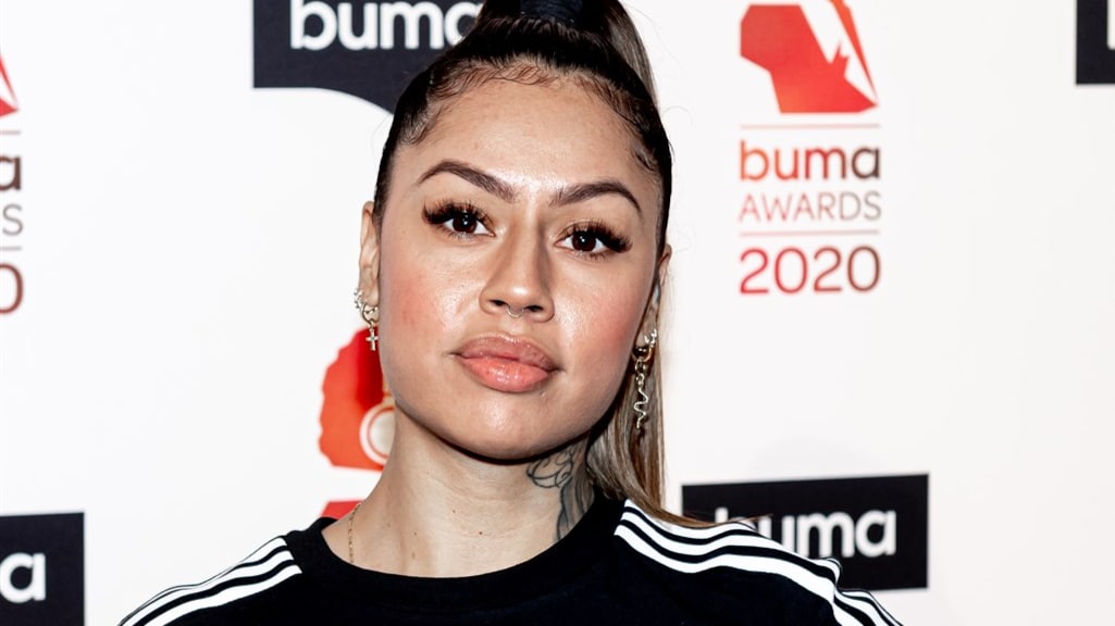 Zangeres Tabitha in verwachting van een meisje