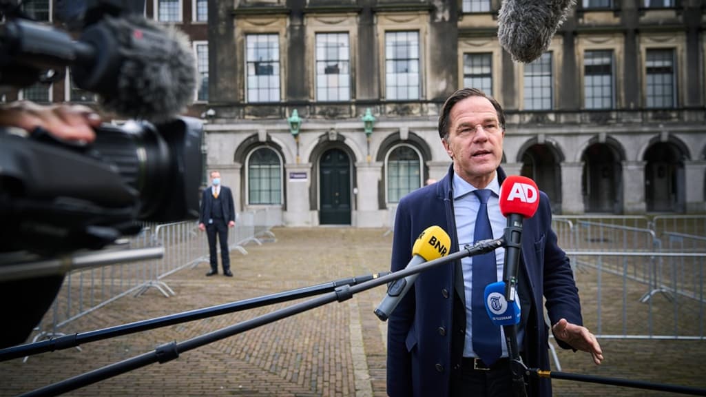 Rutte: coronamaatregelen loslaten in kerk Urk is onverstandig
