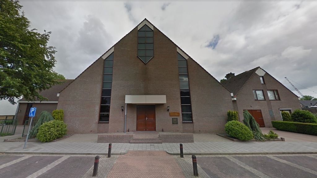 Kerk op Urk laat coronamaatregelen los: 'Wij creëren eigen fieldlab-experiment'