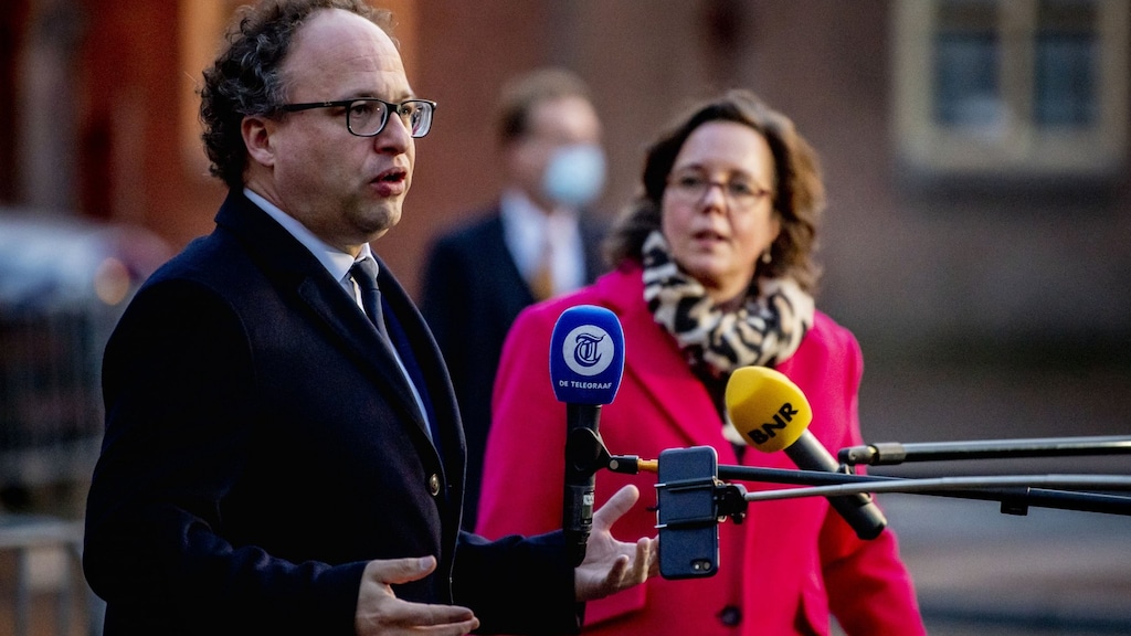 Van Ark (VVD) en Koolmees (D66) verkenners na bizarre dag in Den Haag