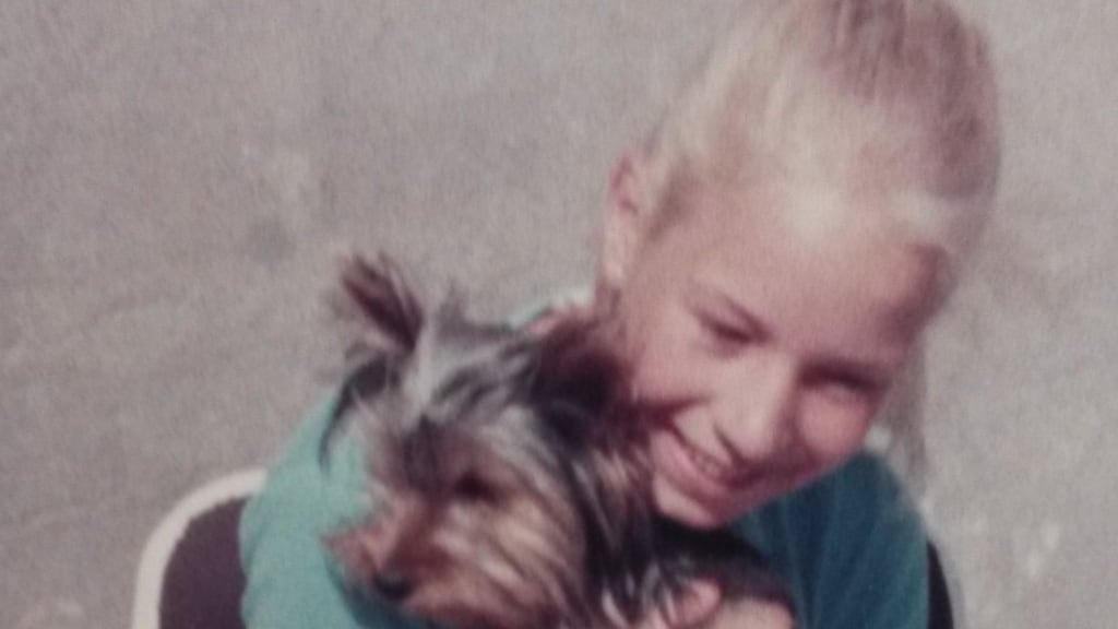 Kiki als klein meisje.