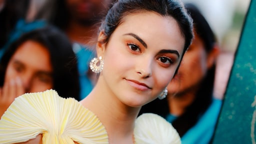 Relatie Camila Mendes gevloerd: Riverdale-actrice weer vrijgezel