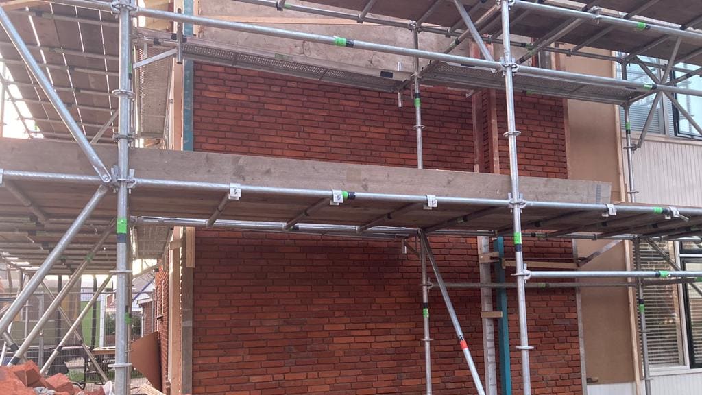 De gevel is weer hersteld