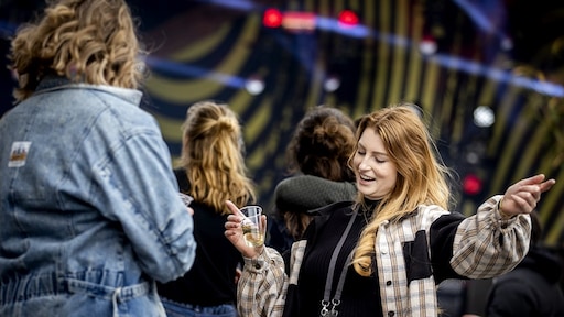 Met negatieve test weer toegang tot honderden locaties: zo werkt het