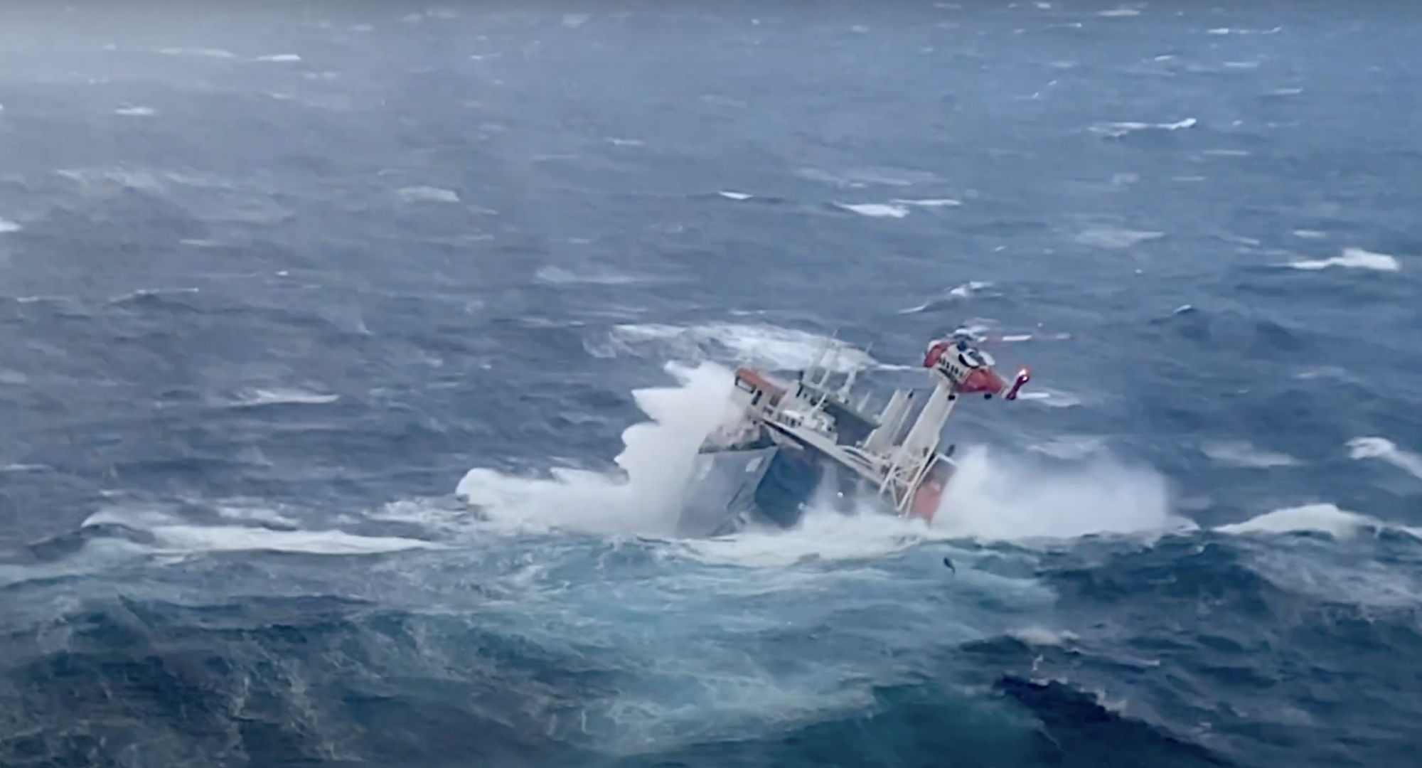 Berging av et nederlandsk skip nær Norge kan ennå ikke begynne |  RTL nyheter
