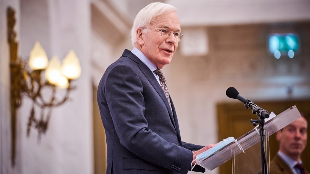 Kijk mee: informateur Tjeenk Willink presenteert eindverslag