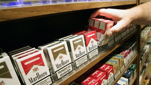 Even snel sigaretten halen? Niet meer in Nederlandse supermarkten