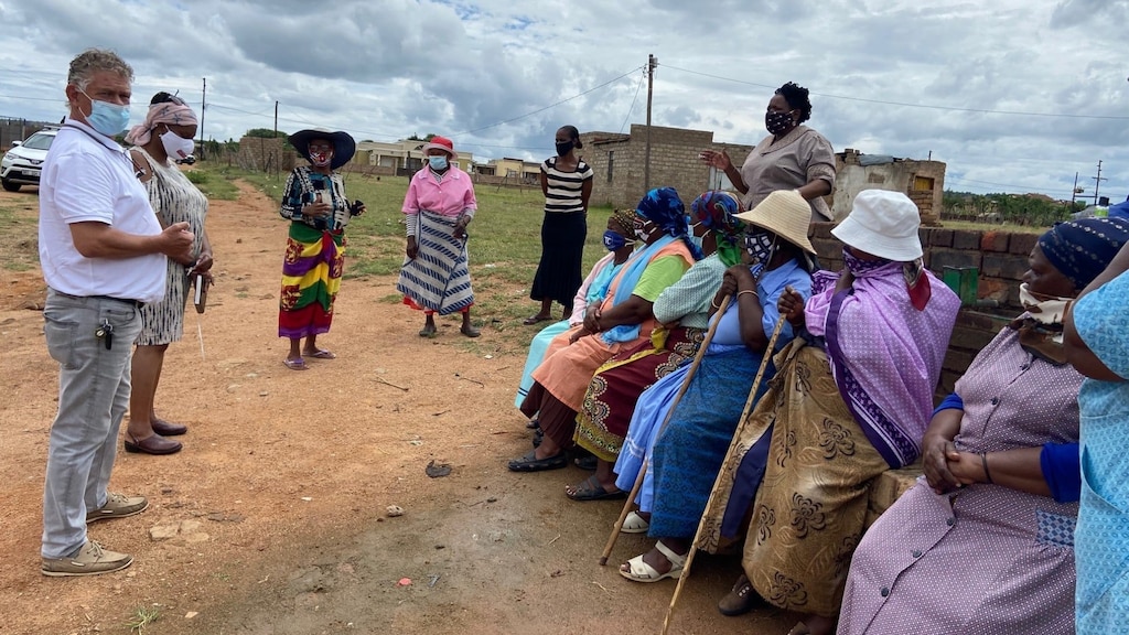 Hugo Tempelman (links) werkt als arts in Limpopo, een provincie in het Noorden van Zuid-Afrika.