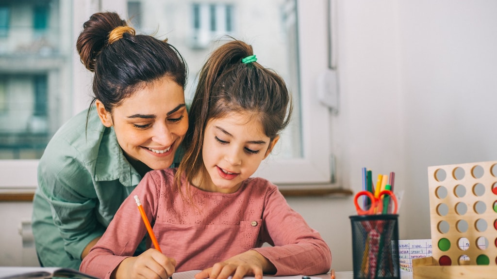 Eén op de drie ouders snapt de lesstof van groep 8 vaak niet