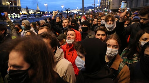 Bijna 1500 aanhangers Navalny vast na protesten Rusland