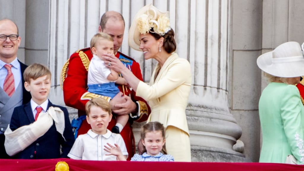Jarige prins Louis (3) straalt op nieuwe foto die door Kate gemaakt is