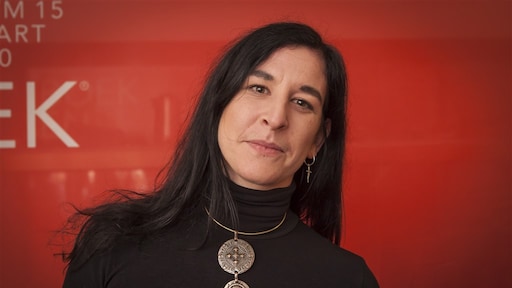 Raven van Dorst wil aangesproken worden met 'hen' of 'die': hoe gangbaar is dat al?