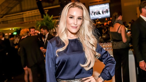 Josh Veldhuizen bevallen van dochtertje: 'Complete & happy'