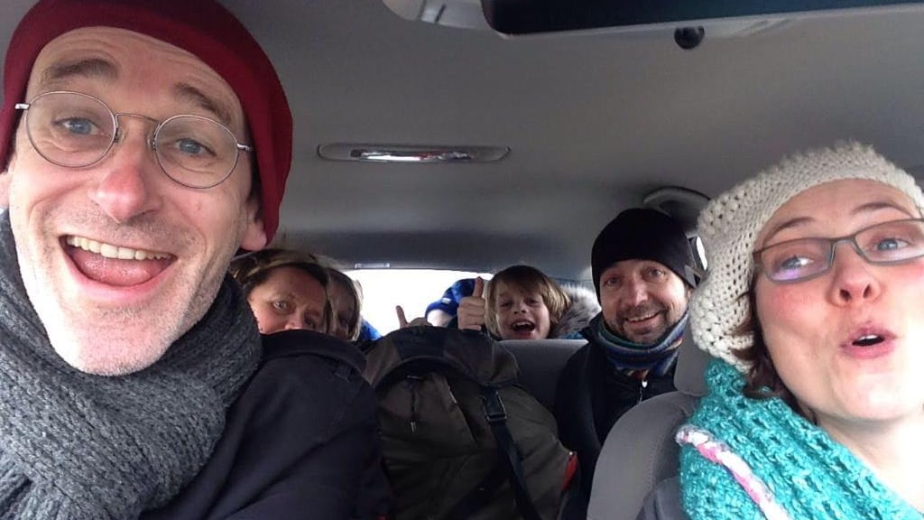 De gezinnen van Robin en Timon op weg naar vakantie.