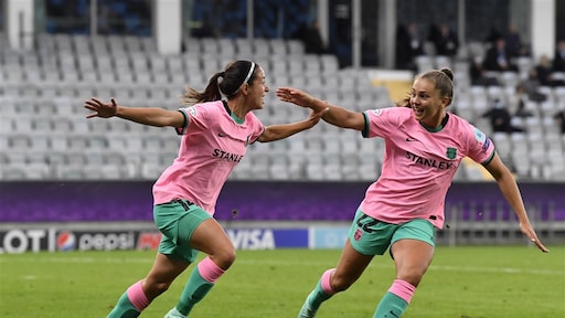 Lieke Martens wint met Barcelona de Champions League